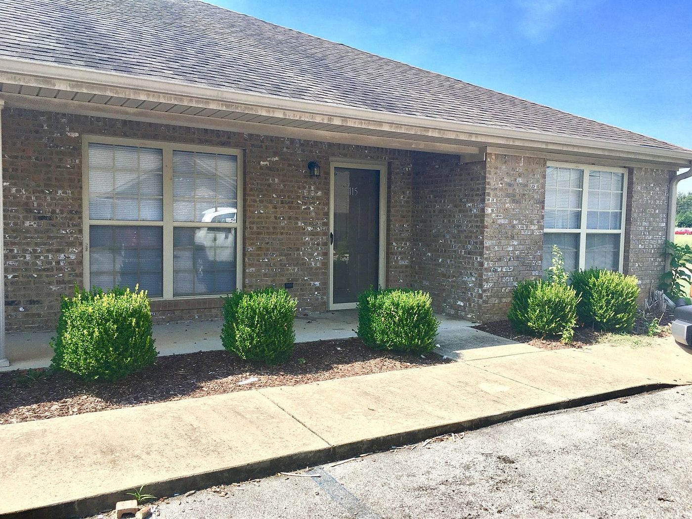 Pinebrook Apartments, Florence Alabama — photo from the property's source listing