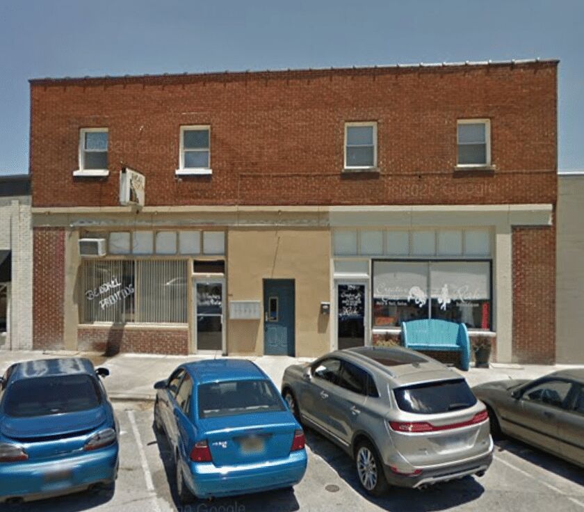 River Cross 107 S Dickson Street Tuscumbia — photo from the property's source listing