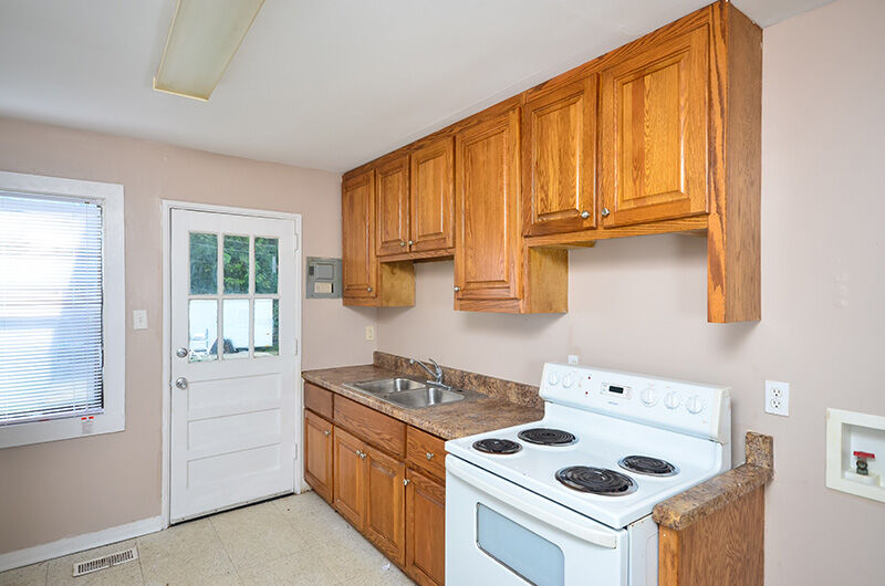 Sixth Street Apartments Tuscumbia AL — photo from the property's source listing